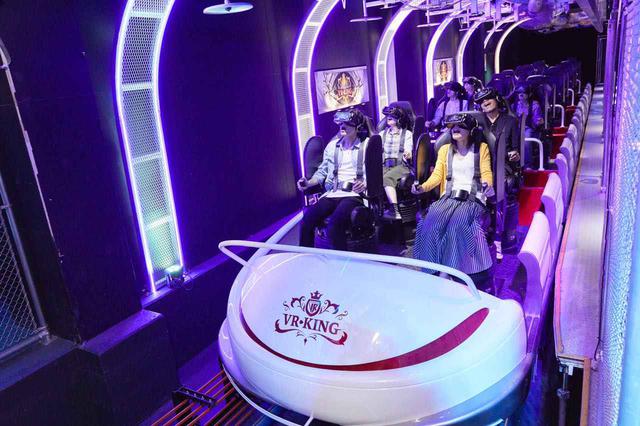 画像: 2.「VR-KING」で世界最速のジェットコースター体験