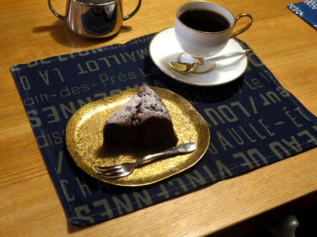 画像: ケーキセット(フランボワーズショコラ)(850円)