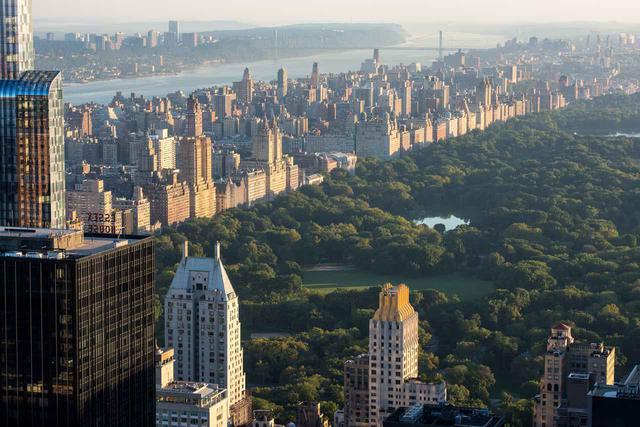 画像: 展望台からセントラル・パークなどニューヨークの街を一望 (c)Julienne Schaer/NYC & Company