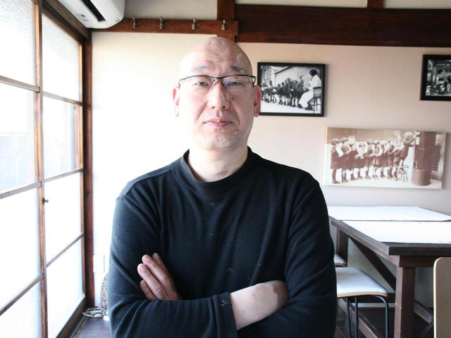 画像: 統括グランシェフの内藤達雄さん。ホテルで腕を揮った経験が、創作料理に活きる