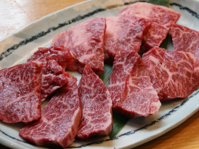 画像: 和牛サガリ(道内産)。しっとりとした食感と爽やかな旨みが楽しめる