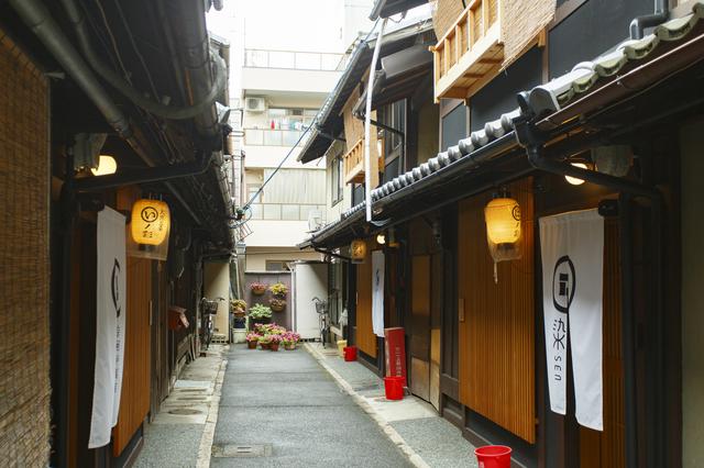 画像1: 【京囲炉裏宿 染 SEN 大宮五条】まるで長屋の住人になったような気分