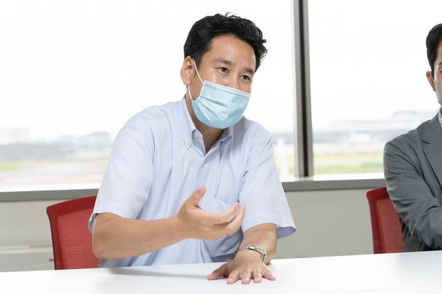 画像4: シームレスな搭乗体験のために、保安検査場に新しい改札機を導入