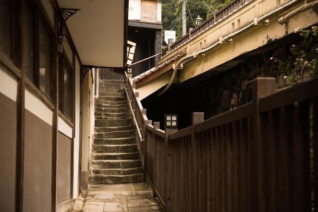画像1: 老舗旅館の湯でモチモチ肌に。「有福温泉 よしだや」