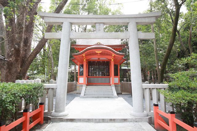 画像: 疫神社。疫病除けの神(蘇民将来)を祀っています