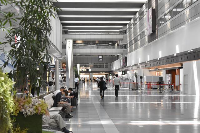画像: 羽田空港雑学File 1 実は世界一清潔な空港に選ばれています