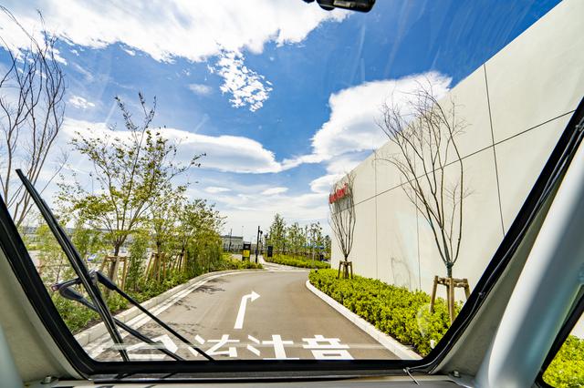 画像3: ハンドルがない「自律走行バス」が無料で運行