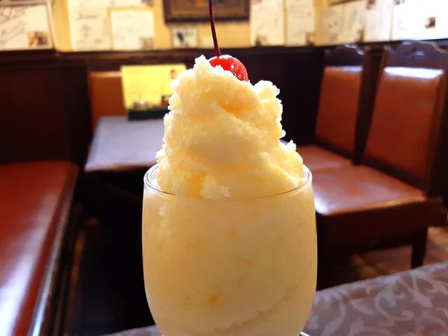 画像: いわば“食べるタイプ”の長崎風ミルクセーキ。かき氷と全卵などの最強タッグ