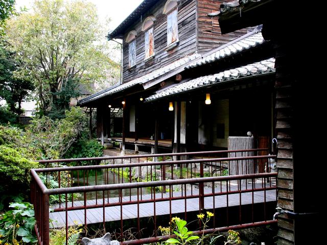 画像: 島原でも珍しき、毎秒50リットル湧き出る池のある庭園