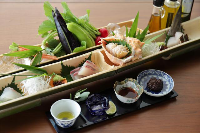画像2: 【香川】小豆島の太陽と海が育む贈り物。「海音真里」のオリーブ会席