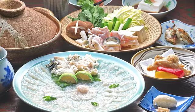 画像2: 港町・臼杵名物のふぐを味わえる老舗料亭「喜楽庵」