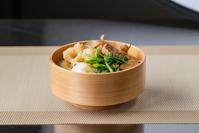 画像1: 【秋田】地元No.1の「きりたんぽ」を鍋と味噌焼きで堪能