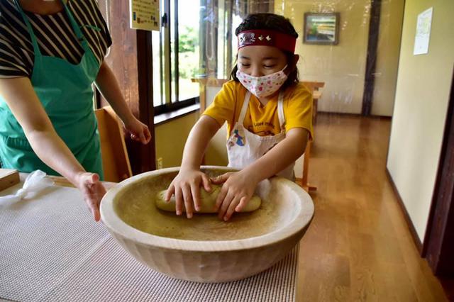 画像5: 【長野】日本屈指のそば処・戸隠で「そば打ち」の神髄を学ぶ