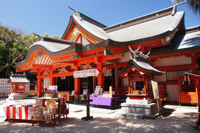画像: 9:00 青島神社で縁結びの祈願!