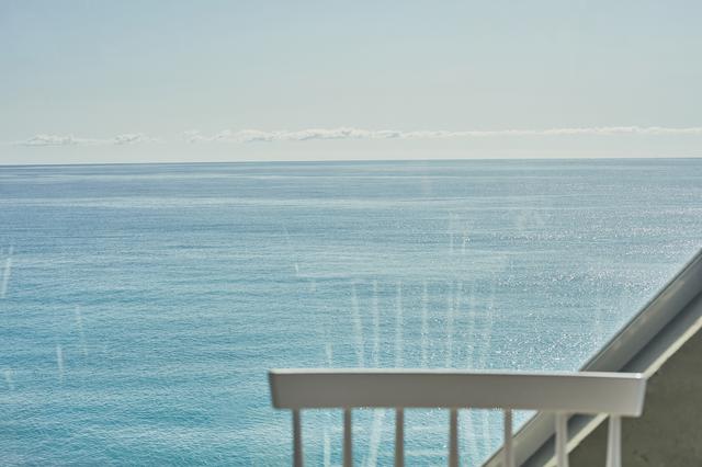 画像2: まるで海に浮かぶ小部屋! 絶景カフェ「SEA HOUSE」で絶品パスタ