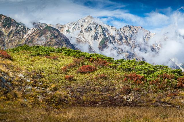 画像: 絶景スポット5「木曽山脈と飛騨山脈の美しい紅葉」