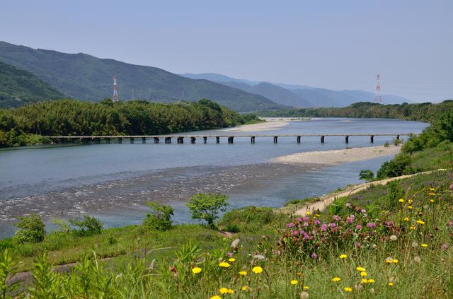 画像1: 旅が暮らしに変わる。注目の「2地域居住」体験ツアー 徳島県・美馬編
