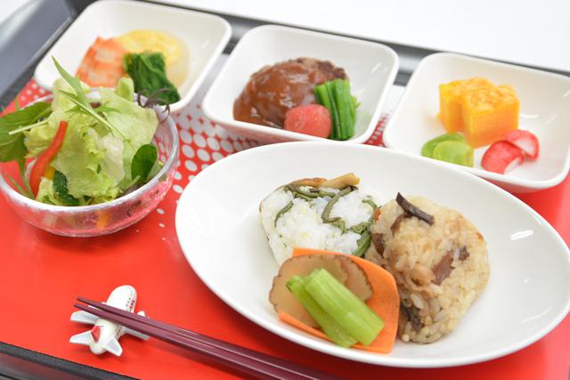 画像: 定食メニューセットのイメージ