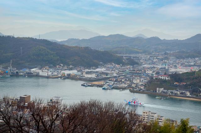 画像4: 名作アートに触れながら、風光明媚な絶景を独り占め