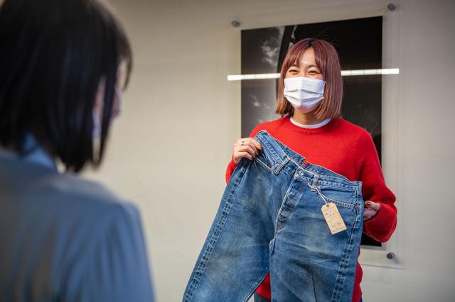 画像2: 個性豊かな物語を刻む尾道ならではのユーズドデニム