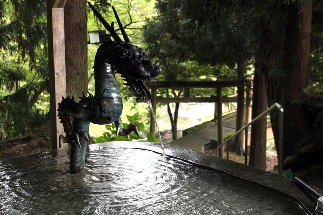 画像2: 【絶景①】「七滝」の壮大さに驚き、水しぶきに涼む(小坂町)