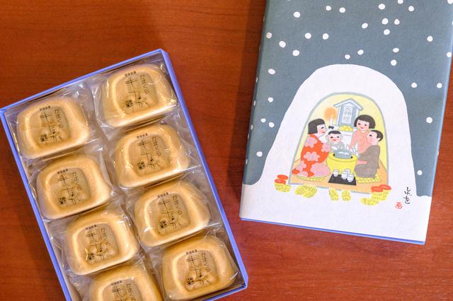 画像: 伝統行事「かまくら」をモチーフにした最中は、パッケージも好評。