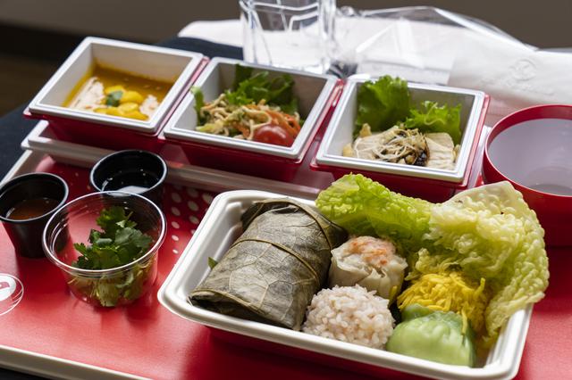 画像2: 機内食は高級中華。台湾の味覚を詰め込んだ、ヤムチャ仕立て