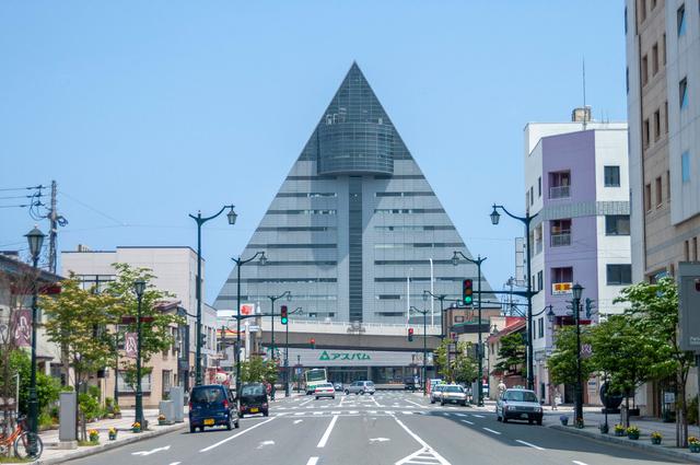 画像1: 360度ぐるりと。青森のランドマークから街を一望!|青森観光物産館アスパム 13階展望台