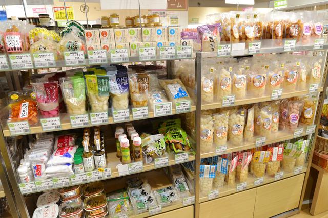 画像2: 両県ともにお酒もおつまみも盛りだくさん