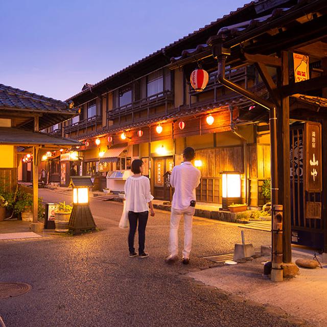 画像1: 迫力満点のエンターテインメント!?―広島 安芸高田市で神楽の魅力に触れる旅
