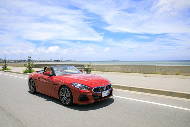 画像2: ハワイを感じる旅のポイント① オープンカーで海岸線ドライブ