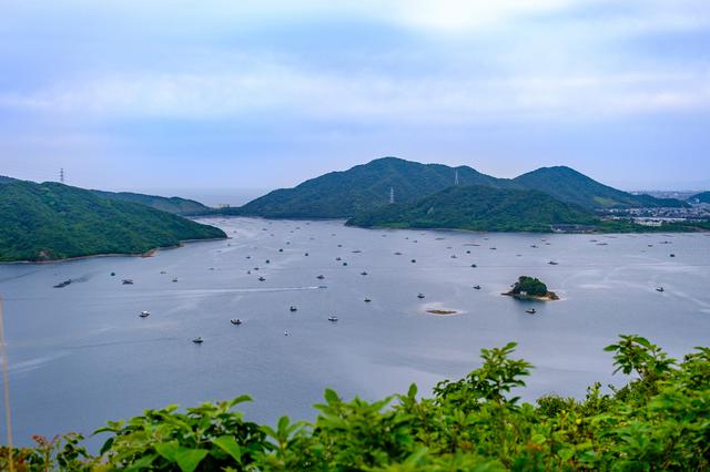 画像: 眼下に広がるウチノ海。絶景です。