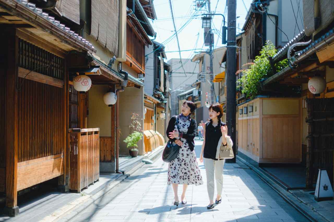 画像1: 「先斗町 魯ビン(ロビン)」で鴨川を眺めながら贅沢ランチ