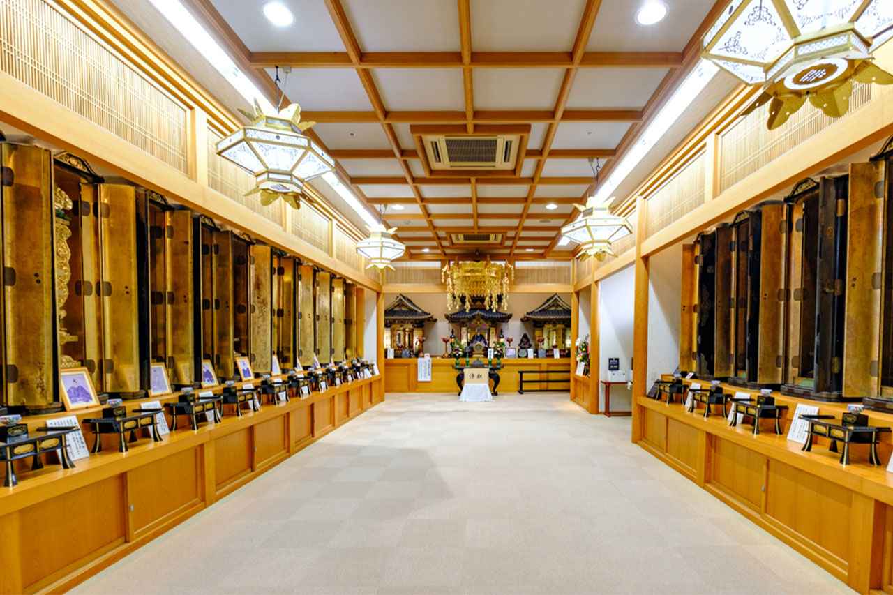 Image: The Treasure Hall, which houses the memorial tablets of successive Tokugawa Shoguns