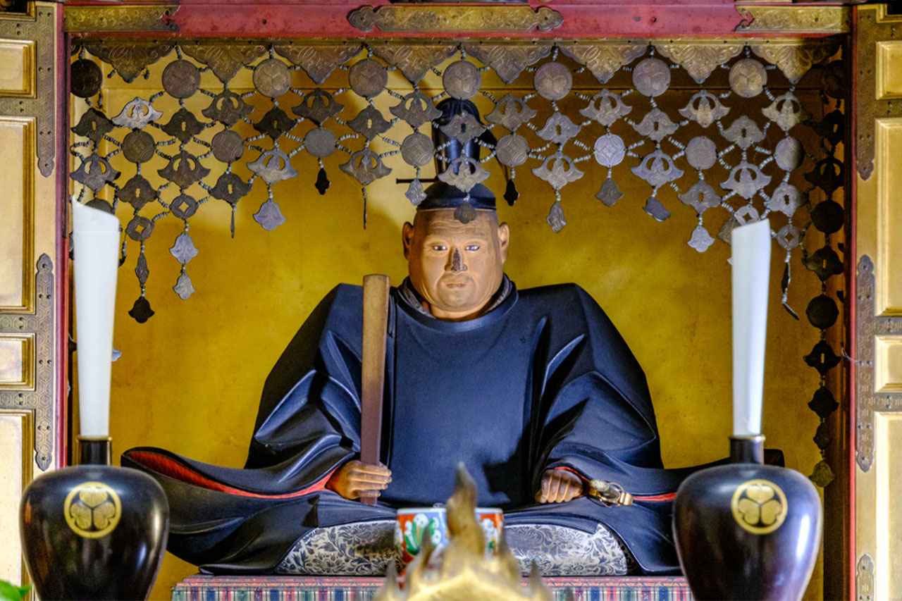 Image: A wooden statue dedicated by the third shogun, Tokugawa Iemitsu, on the 33rd anniversary of Ieyasu's death