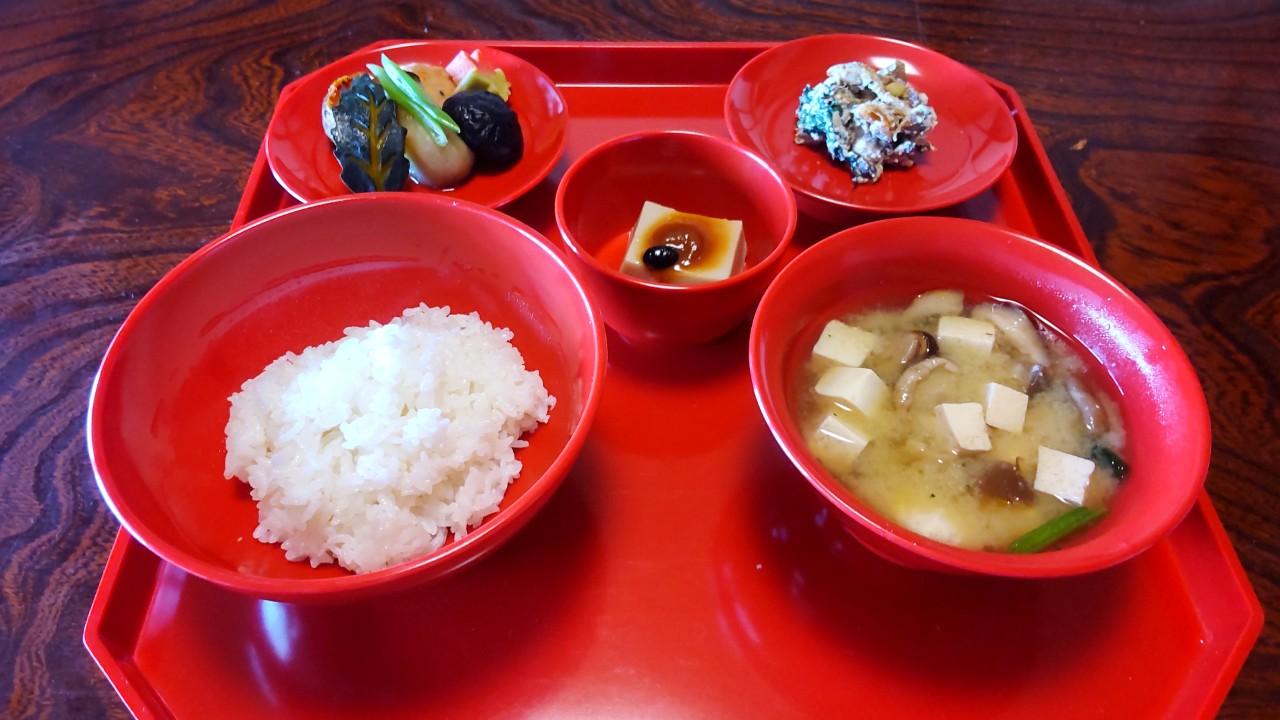 画像4: 【福岡】禅の世界に浸る静かなひとときを「油山観音」