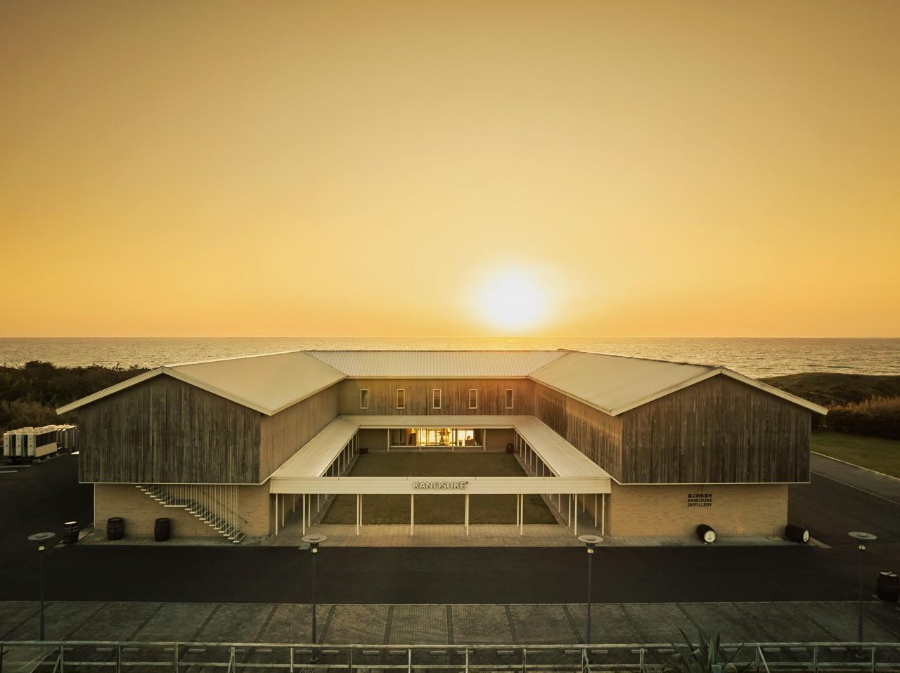 画像1: 【鹿児島】ウイスキーの哲学と向き合う「嘉之助蒸溜所」