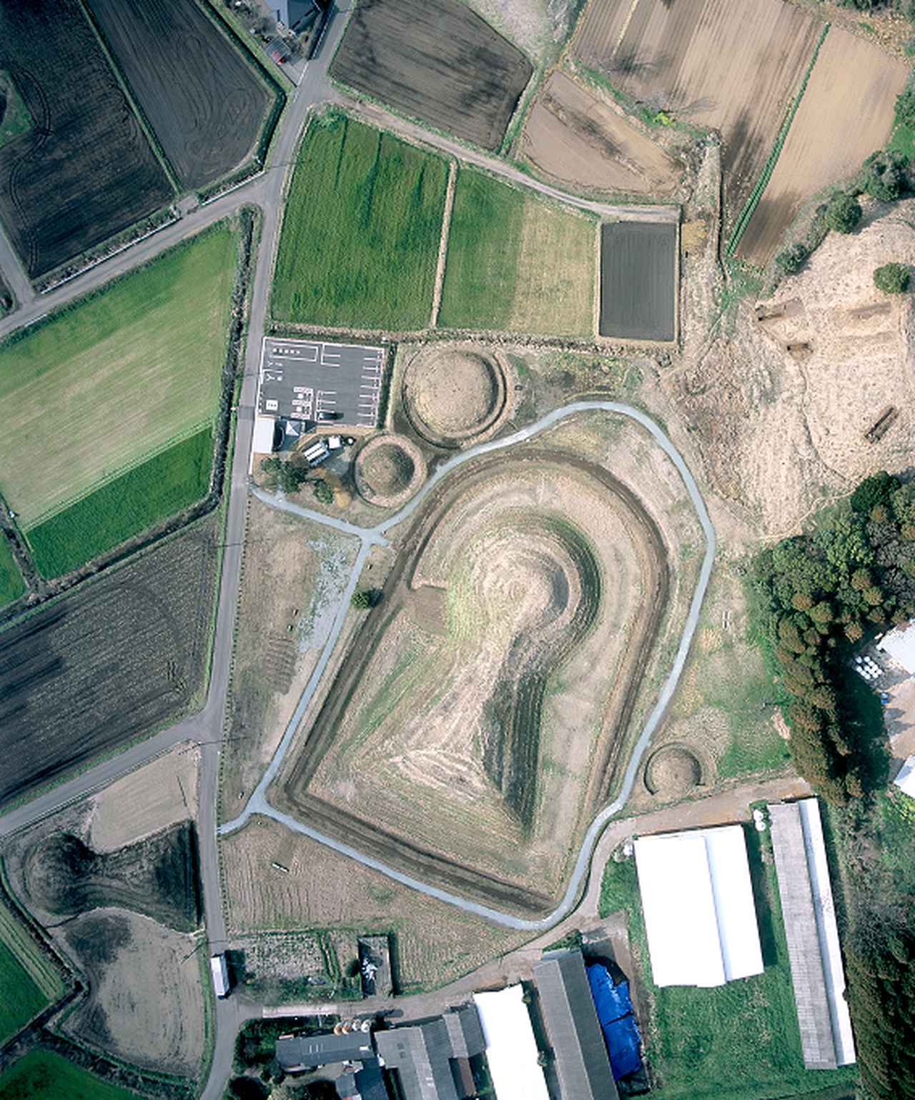 画像1: 歴史・文化：新田（にゅうた）神楽と新田原（にゅうたばる）古墳群