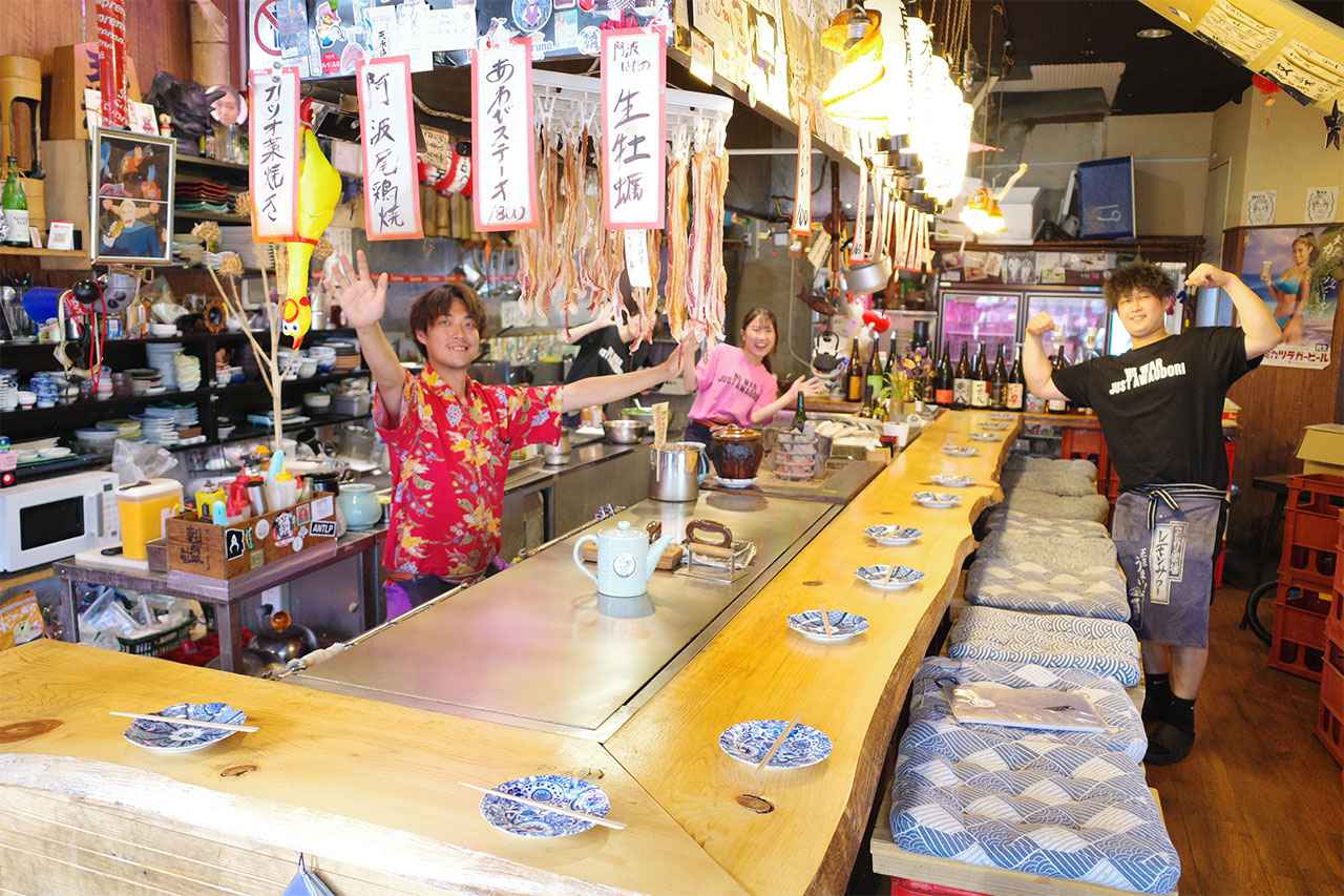 画像2: 炭火の原始焼と鉄板の香ばしさに酔いしれる夜「鉄板焼 阿波原始焼 よき日」