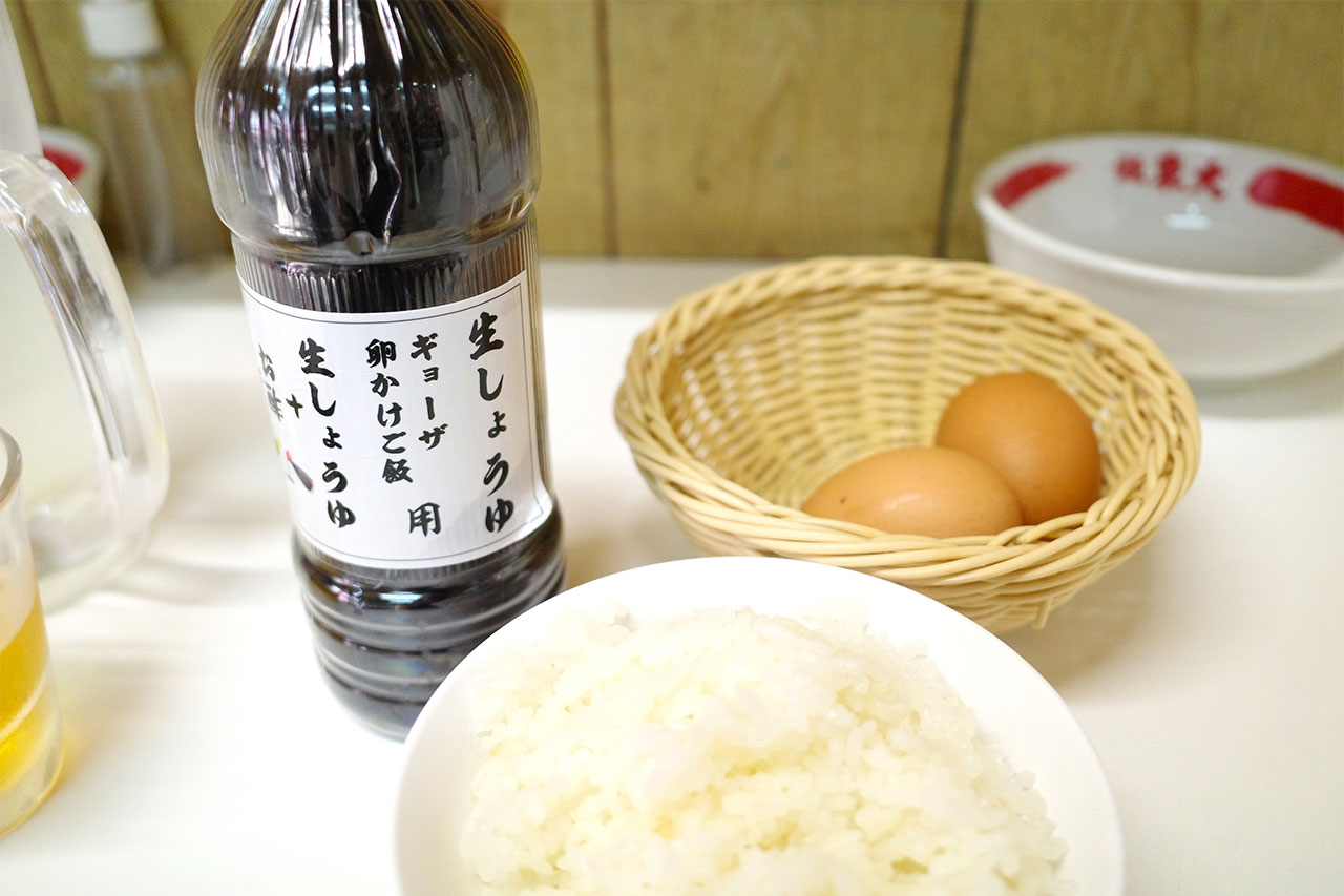 画像3: 無料生卵＆無限ライス付きで満腹必至！徳島ラーメンといえば「ラーメン東大 大道本店」