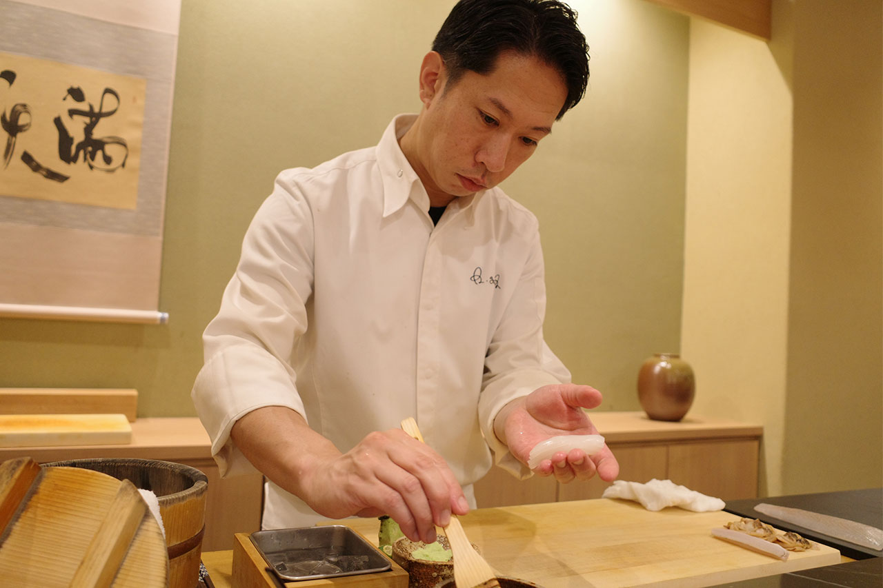 画像5: 江戸前の技と地元の旬が織りなす鮨の物語「すし瀬名波」
