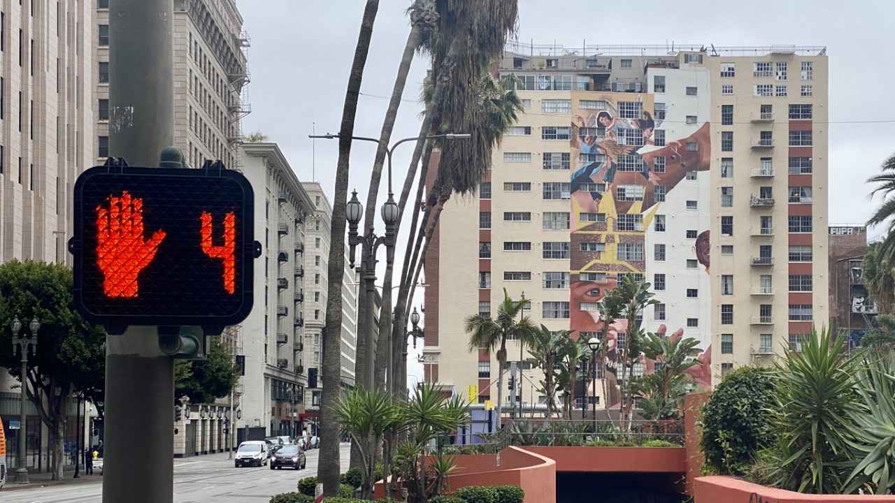 画像: iStock/vesperstock