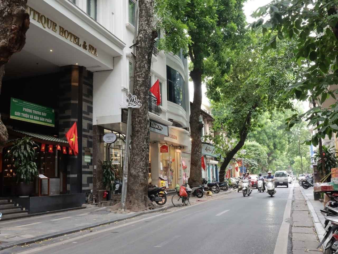 画像: ニャーチュン通り