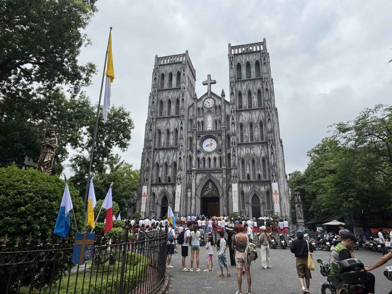 画像: ハノイ大教会