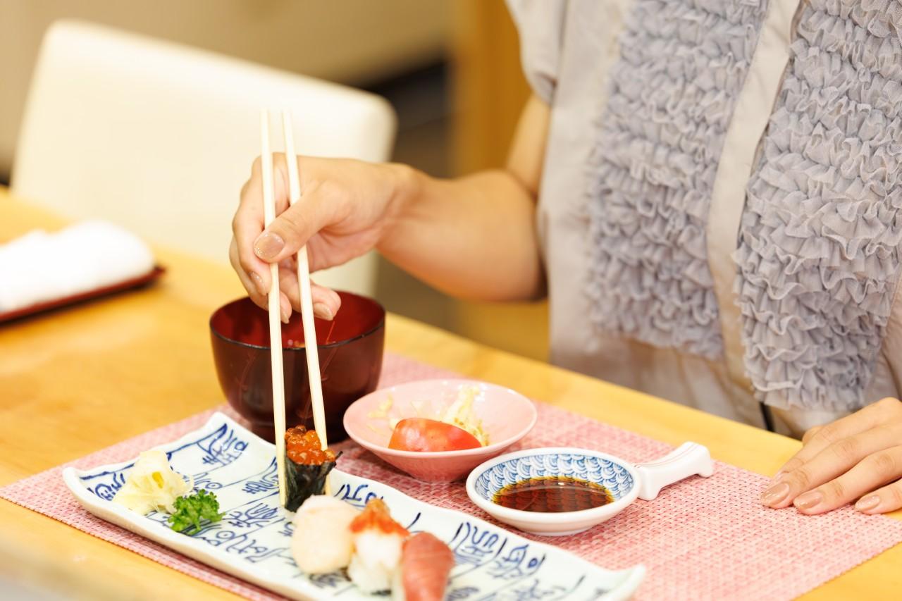 画像5: 「季節料理と蝦夷前鮨・丸喜」で地元の恵みを贅沢に味わう