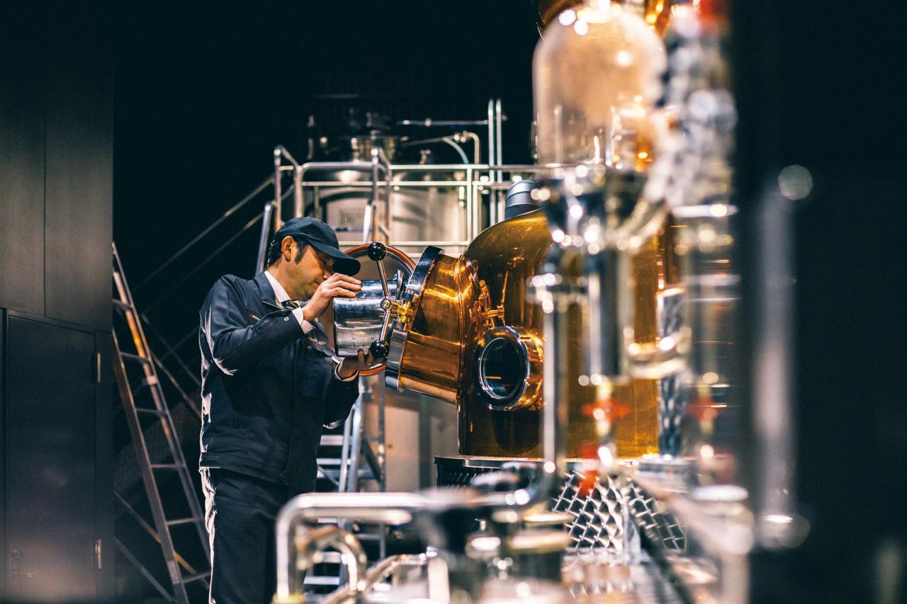 画像3: JAL限定ボトルは“あえてひと味違う”オリジナリティ。蒸留所の見学ツアーも