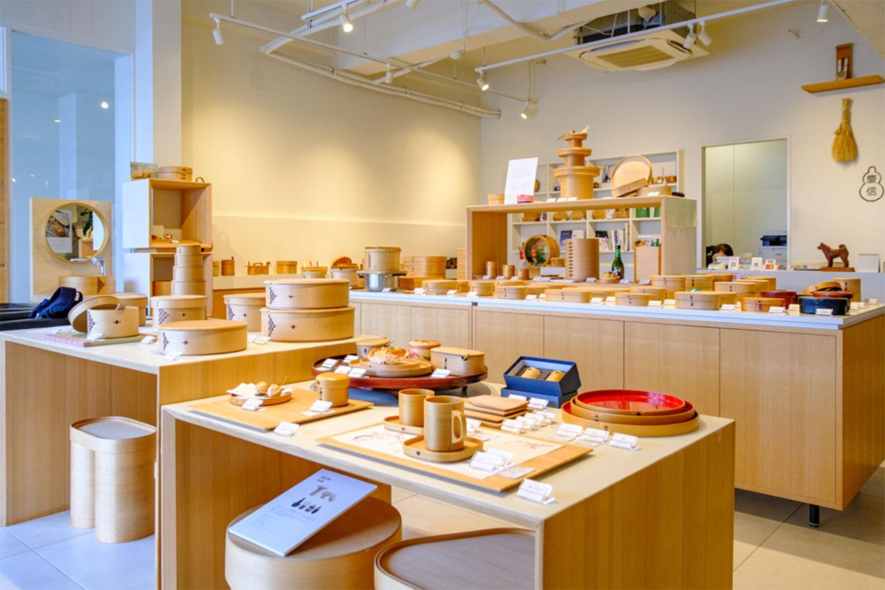 画像: 大館駅からのアクセスが良い「柴田慶信商店」ショップ＆ギャラリー