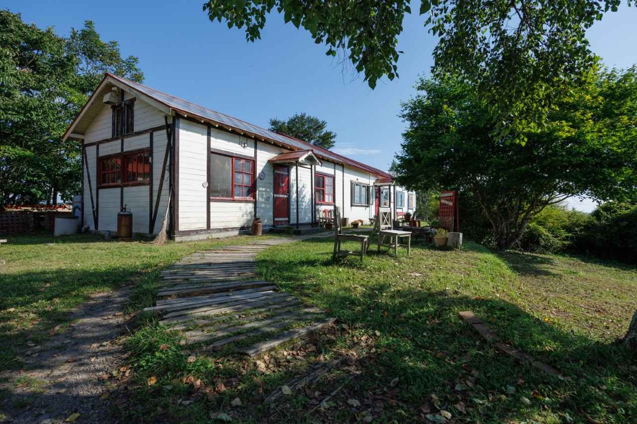 画像1: 【鶴居村】丘の上に、ぽつんとレストラン。「ハートンツリー」で大自然を味わう