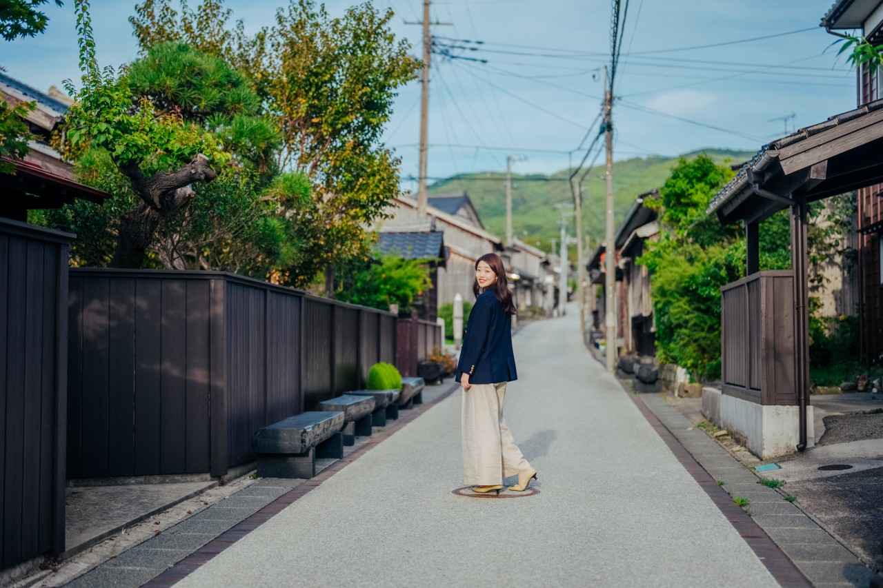 画像1: 佐渡の伝統工芸「無名異焼」が赤色なのは、なぜ?