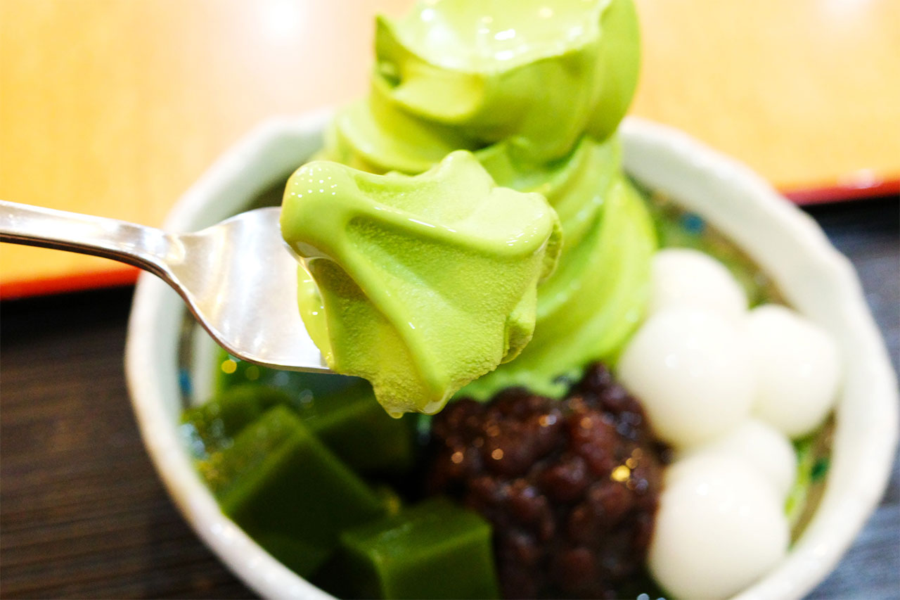 画像4: 「和かふぇ 葉楽Koto」で味わう、濃厚抹茶スイーツと出雲ぜんざいの世界